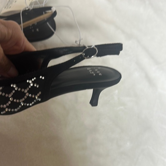 A New Day Black and White Heels with Sleek Design - Picture 6 of 9